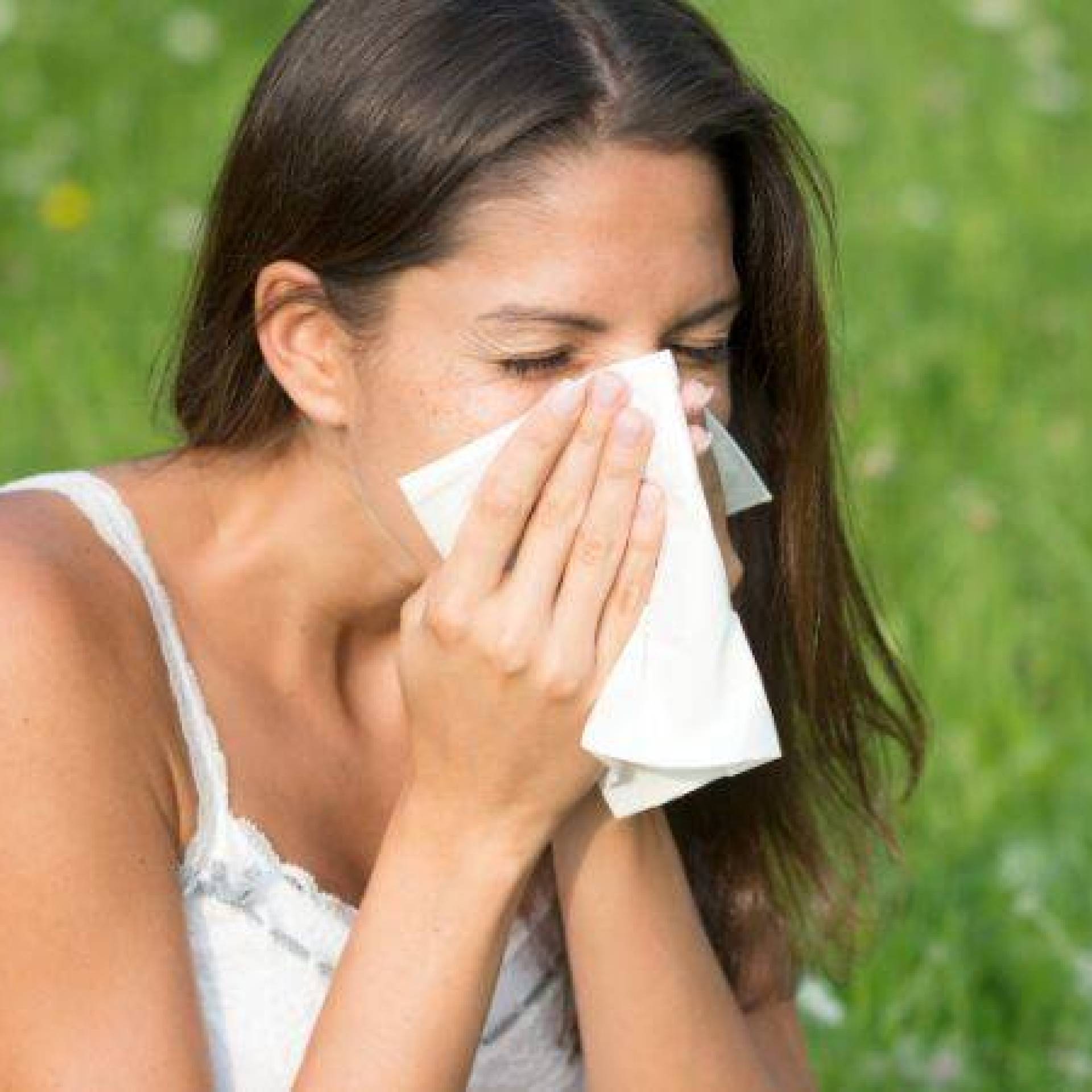 Czy istnieją naturalne sposoby na łagodzenie objawów alergii?